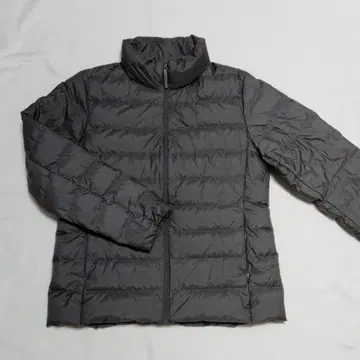 XL 사이즈 유니클로 라이트 다운 자켓 실버 그레이