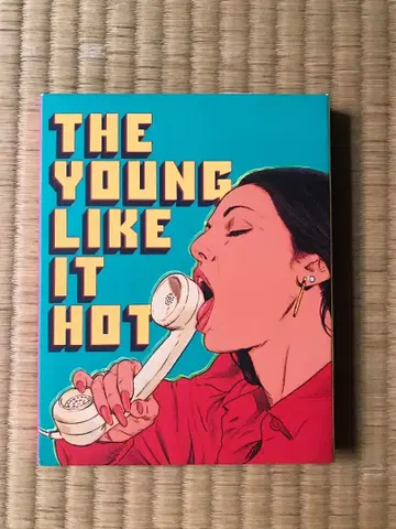 The Young Like It Hot/Sweet Young Foxes