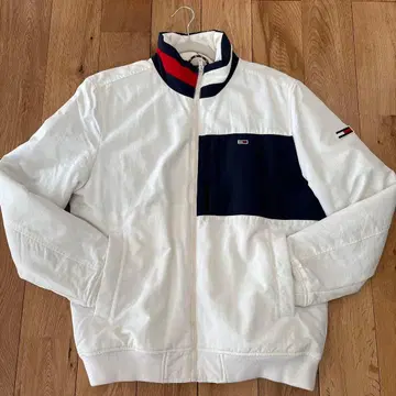 TOMMY JEANS 컬러 블록 패딩 자켓