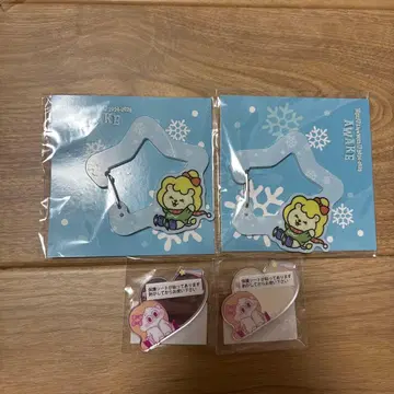 NiziU 마코 LAKO 카라비너 거울 4개 세트