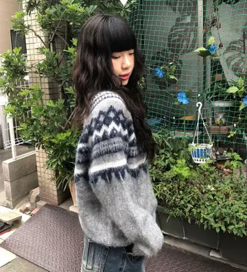 anyonemore 노르딕 무늬 루즈 라운드넥 니트 그레이