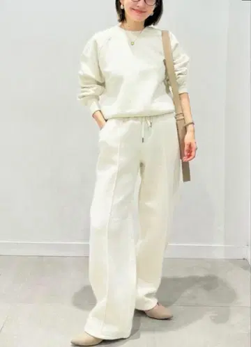 [ GU ] 헤비 웨이트 맨투맨 & 팬츠 셋업