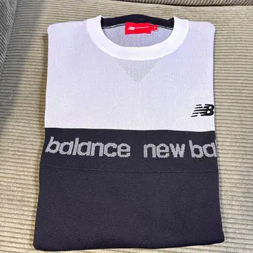 뉴발란스 스웨터 화이트/블랙