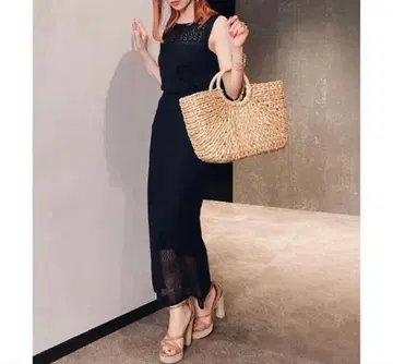 eimy istoire 시스루 니트 셋업 슬리브리스 셋업