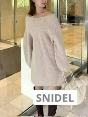 스나이델 라쿤 미니 니트 원피스