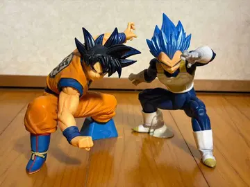 제일복권 드래곤볼 피규어 손오공 베지터