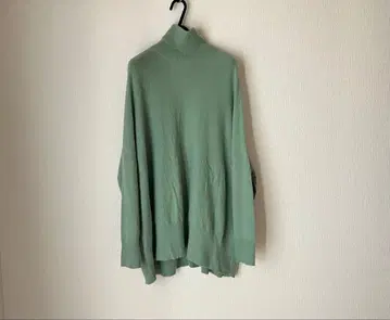 MilaOwen 캐시미어 블렌드 울 하이넥 오버 실루엣 니트