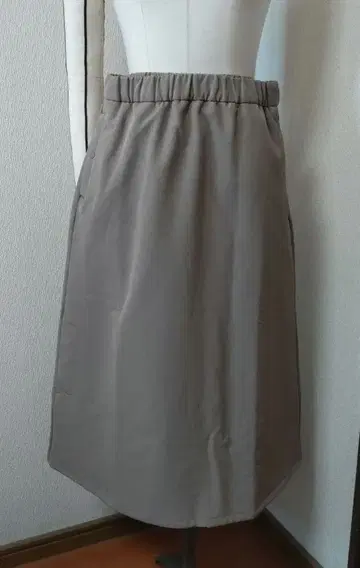 뉴발란스 겨울용 스커트 L