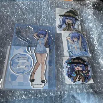 제비뽑기당 무직전생 록시 니트 원피스 아크릴 스탠드 세트