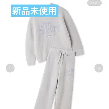 파우더 쓰리피 로고 자카드 풀오버 & 롱 팬츠 세트 젤라또피케