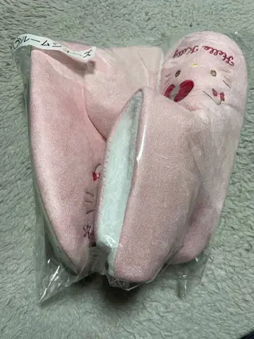 헬로키티 룸슈즈 M 사이즈 핑크