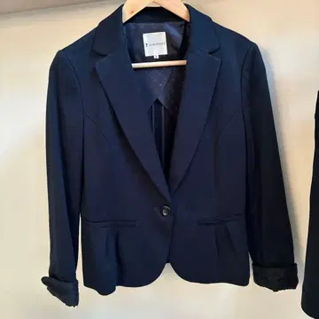 KUMIKYOKU 네이비 스커트 수트