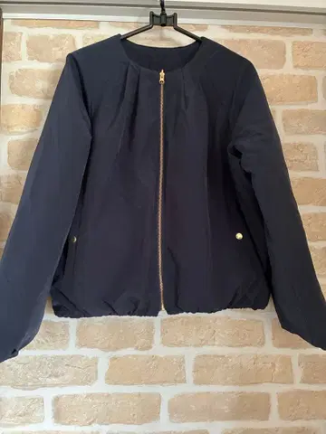 새상품급 몇 회만 착용 ABAHOUSE 리버서블 퀼팅 나일론 M