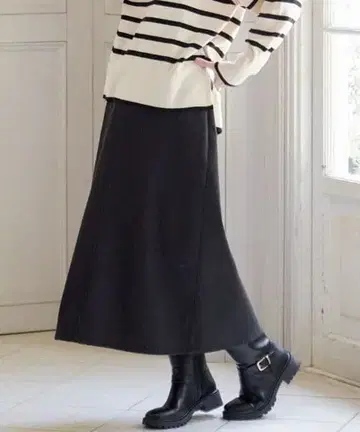 [ ikka ] 본딩 롱 스커트