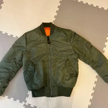 MA-1 플라이트 자켓 올리브 그린