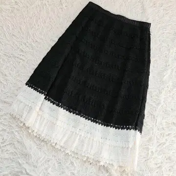투 비 시크 레이스 무릎 기장 스커트 바이컬러 티어드 프릴 빅 사이즈