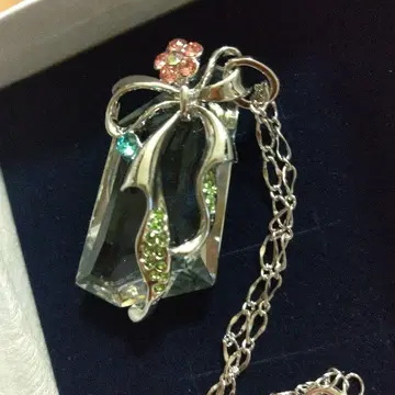 JinkaNezu 크리스탈 유리 리본 파르페 목걸이 미사용 새상품