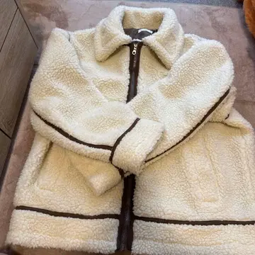 CRONAS 플리스 자켓 크림색