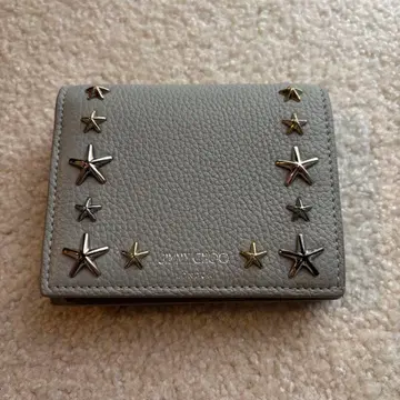 Jimmy Choo 그레이 별 모양 스터드 접이식 지갑