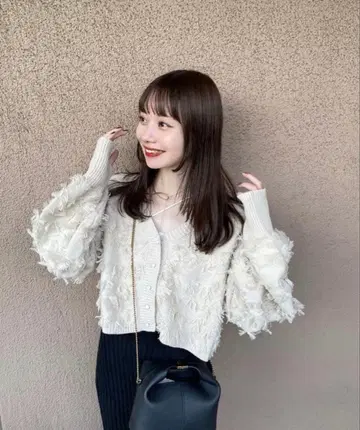 hinari 프린지 니트 숏 가디건 아이보리