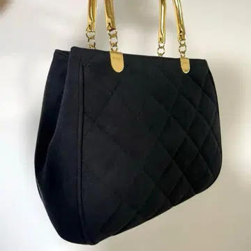 WAKO 핸드백 블랙 골드 금장 장식 안감 하자 있음