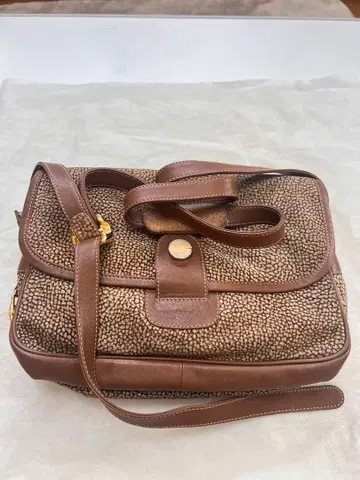 브라운 가죽 숄더백 91668
