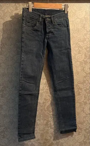 cheap Monday 스키니 데님