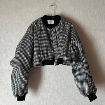 CELFORD 하운드투스 패턴 크롭 자켓