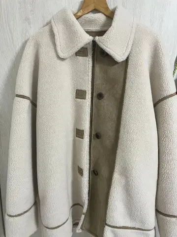 보아 자켓 크림색 사이즈 38