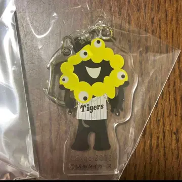 한신 타이거즈 미야쿠미야쿠 콜라보 아크릴 키링