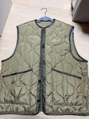 하이크 퀼팅 베스트 M 사이즈