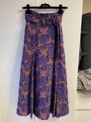 FRAY I.D 플레어 스커트