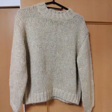 groove 베이지 긴팔 스웨터 M