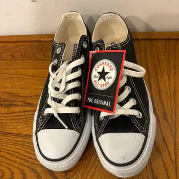 [택 포함 새상품] CONVERSE ALL STAR 블랙 스니커즈