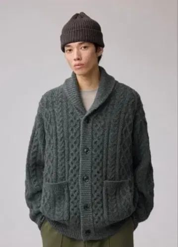 새상품 GU x ENGINEERED GARMENTS 가디건 M 그레이