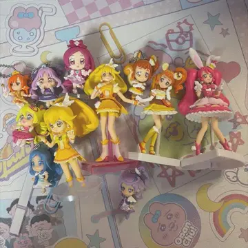 프리큐어 피규어 8개 세트 키링 완구