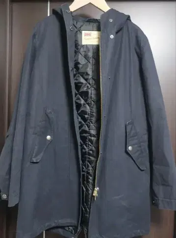 Traditional Weatherwear 네이비 아우터 36