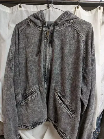 그레이 후드 부착 후드티