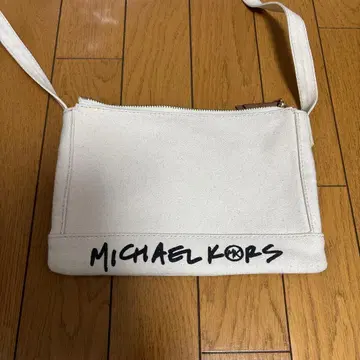 MICHAEL KORS 화이트 숄더백