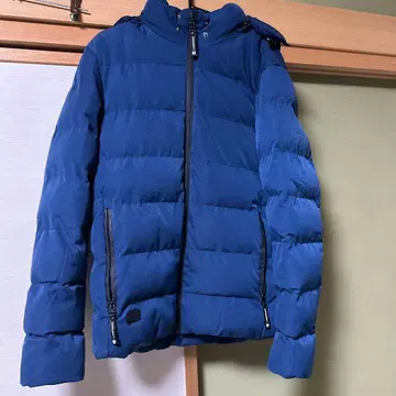 남성용 다운 자켓 M 사이즈