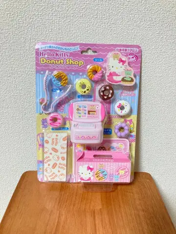 산리오 헬로키티 도넛샵 놀이 세트 새상품 미개봉
