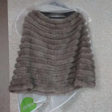 그레이 퍼 스트라이프 판초