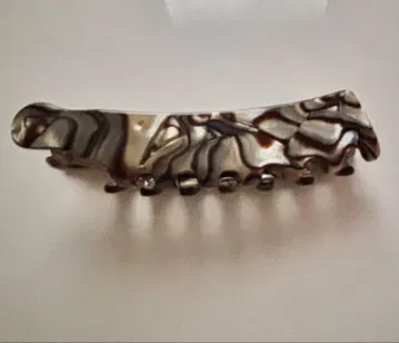 프렌치 슬랙스 캐스케이드 바나나 클립