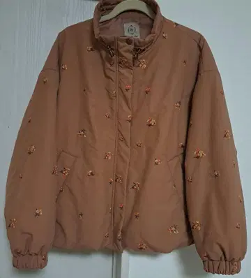 사만사 모스모스 이번 시즌 인기 상품 자수 블루종 새상품급