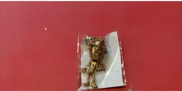 야자와 에이요시 골드 키링 시크릿