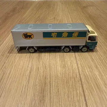 야마토 운수 트럭 미니카 약 20cm