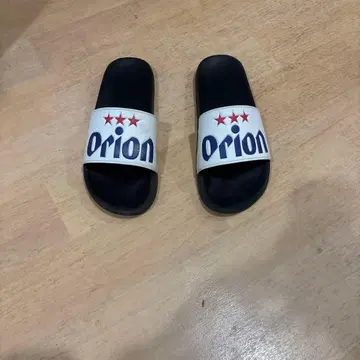 Orion 슬라이드 샌들 블랙/화이트