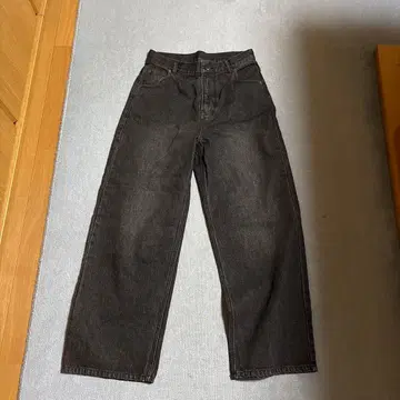 Argue 멜로우 블랙 데님