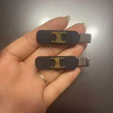 로고 블랙 클립 헤어핀 2개 세트