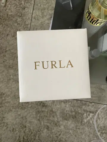 FURLA 골드 시계